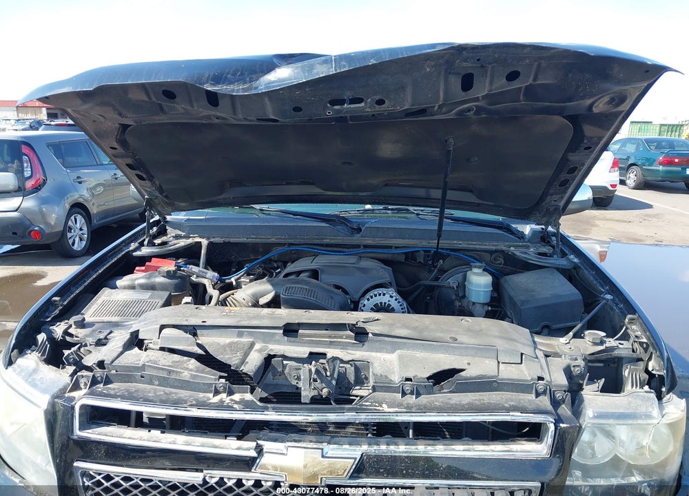 2011 CHEVROLET TAHOE VIN: 1GNSKCE07BR400284