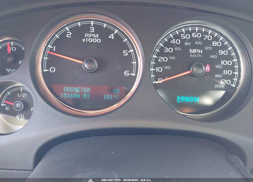 2011 CHEVROLET TAHOE VIN: 1GNSKCE07BR400284