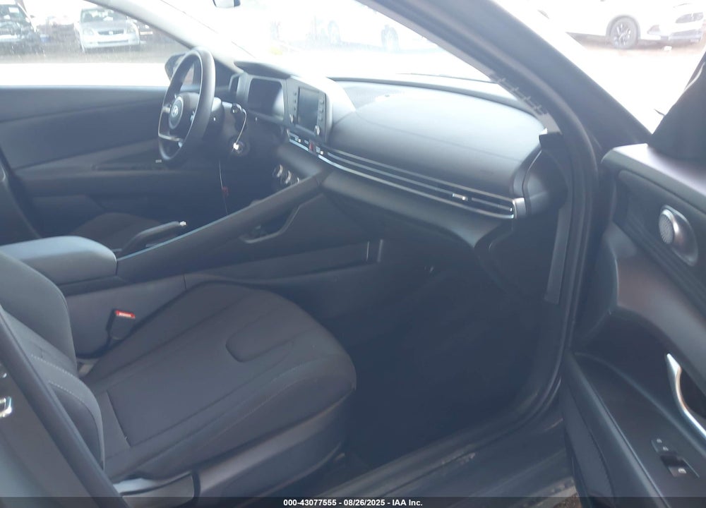 2025 HYUNDAI ELANTRA SE VIN: KMHLL4DG4SU980407
