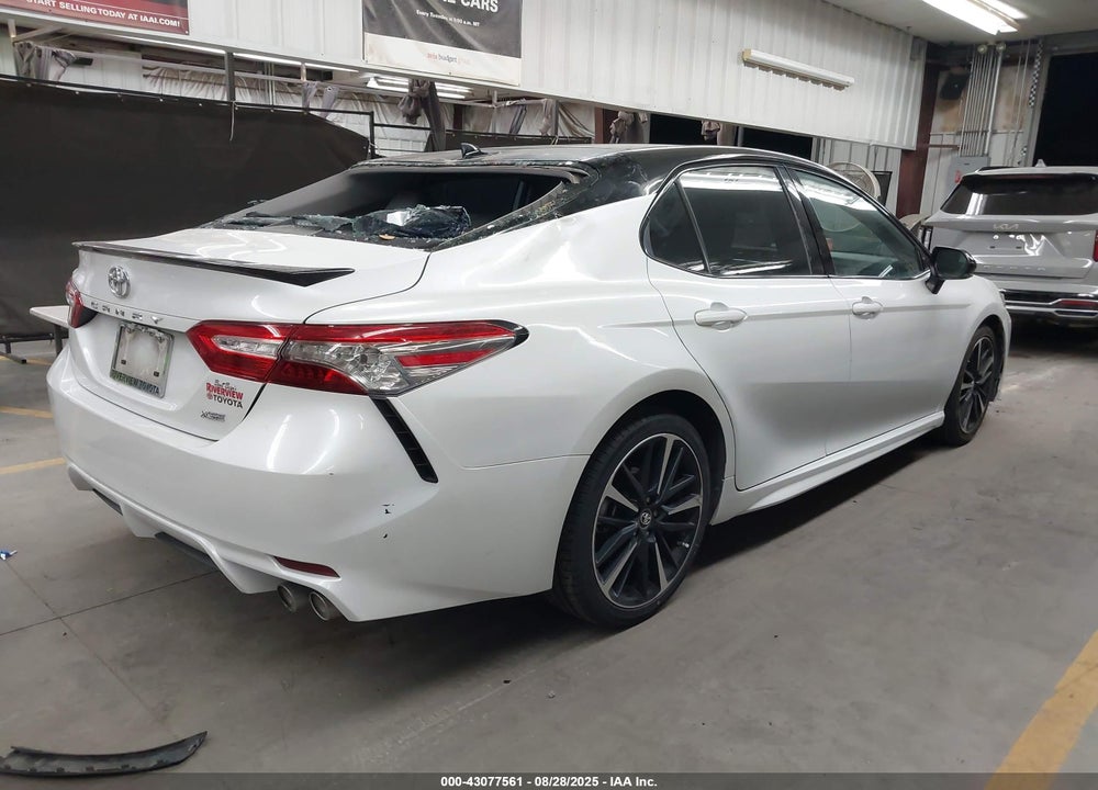 2019 TOYOTA CAMRY VIN: 4T1B61HK2KU296018