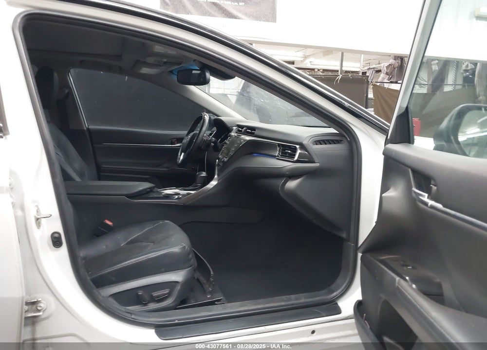 2019 TOYOTA CAMRY VIN: 4T1B61HK2KU296018