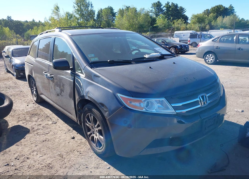 2013 HONDA ODYSSEY EX-L VIN: 5FNRL5H65DB030297