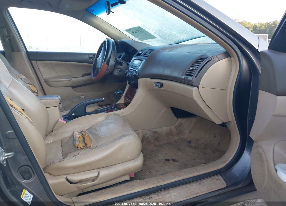 2007 HONDA ACCORD VIN: 1HGCM568X7A046212