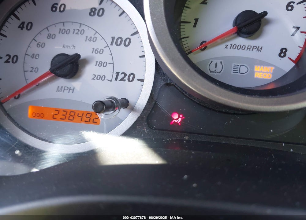 2004 TOYOTA RAV4 VIN: JTEGD20V040038243