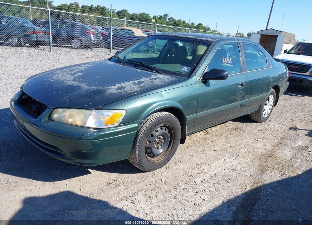 2001 TOYOTA CAMRY LE VIN: 4T1BG22K91U821537