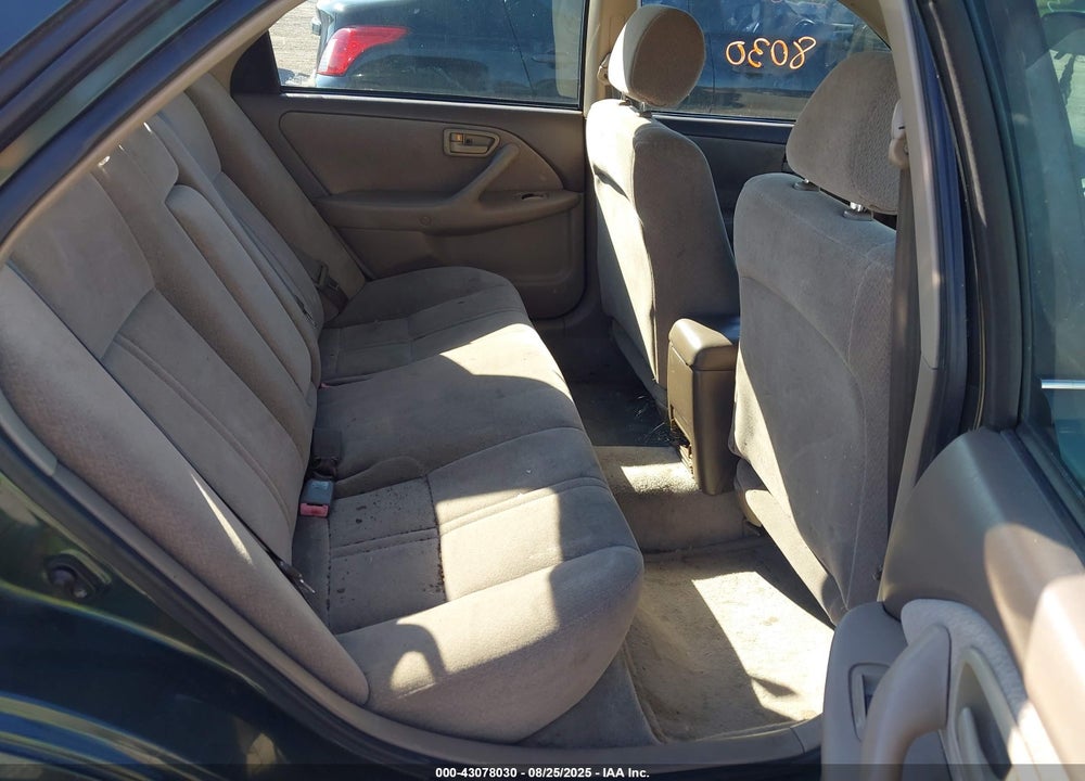 2001 TOYOTA CAMRY LE VIN: 4T1BG22K91U821537