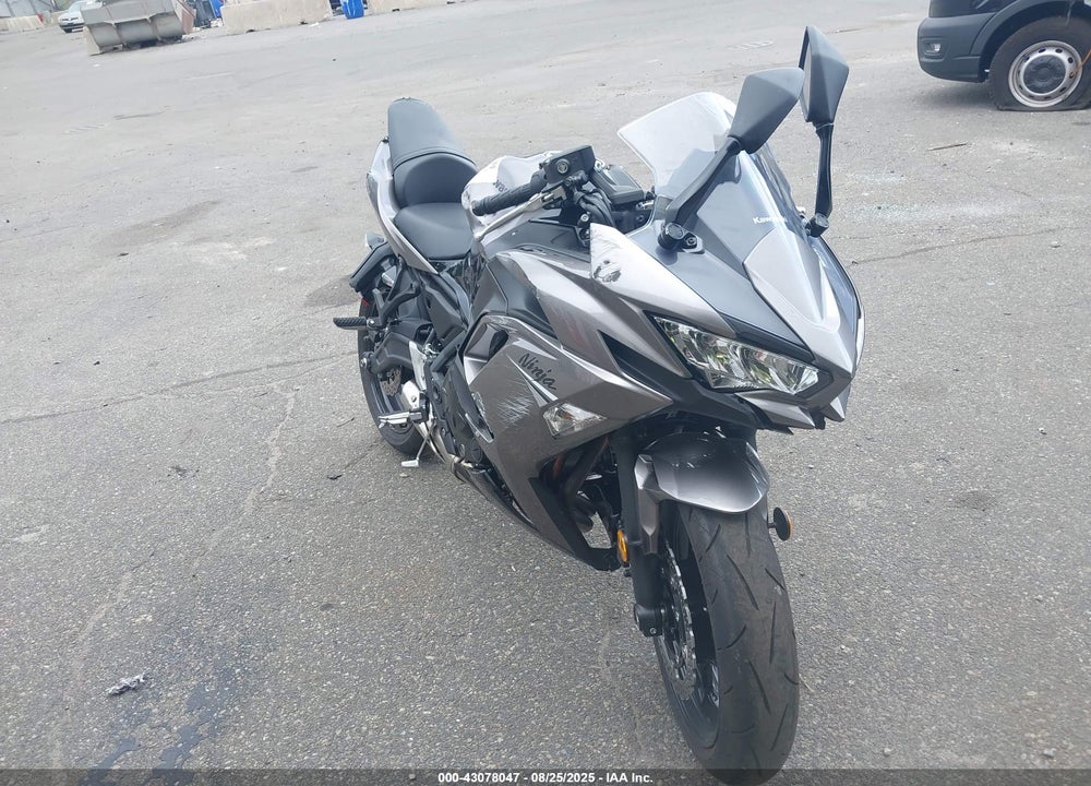2021 KAWASAKI EX650 M VIN: ML5EXEM13MDA46418