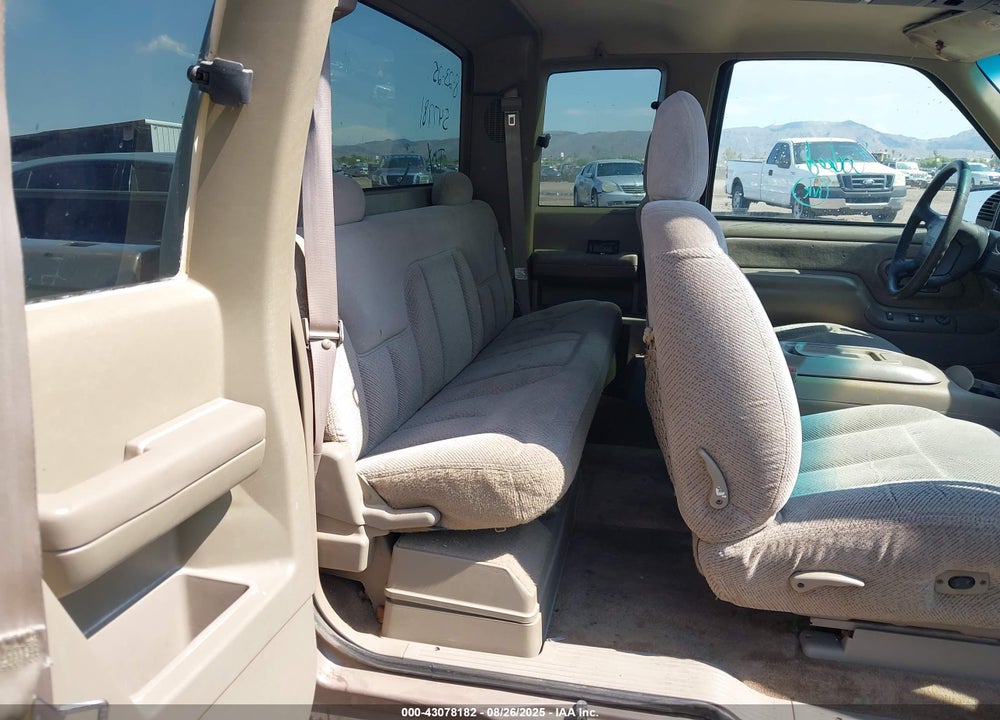1997 GMC SIERRA 1500 VIN: 2GTEC19R3V1547781