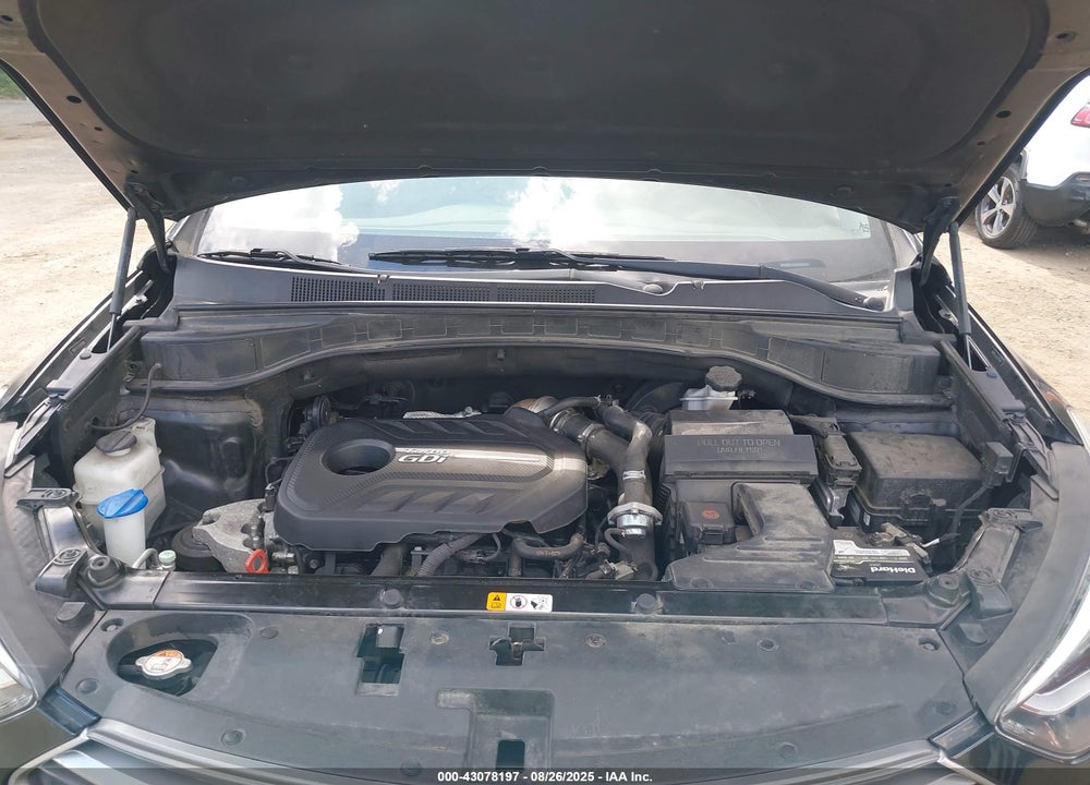2018 HYUNDAI SANTA FE VIN: 5NMZUDLA2JH093080
