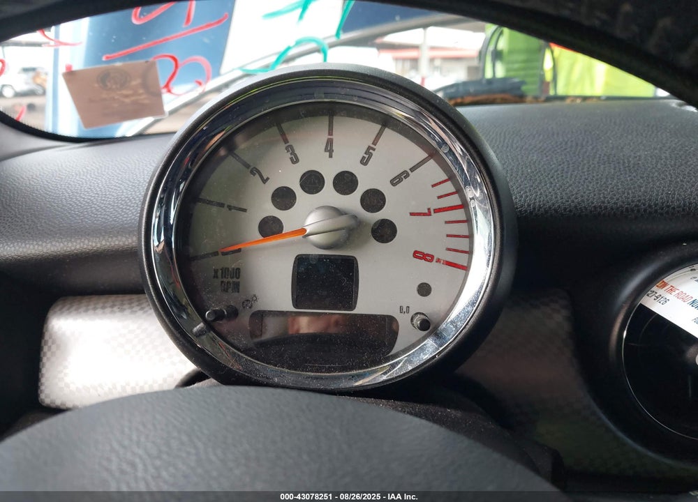 2009 MINI COOPER VIN: WMWMM33589TP73192