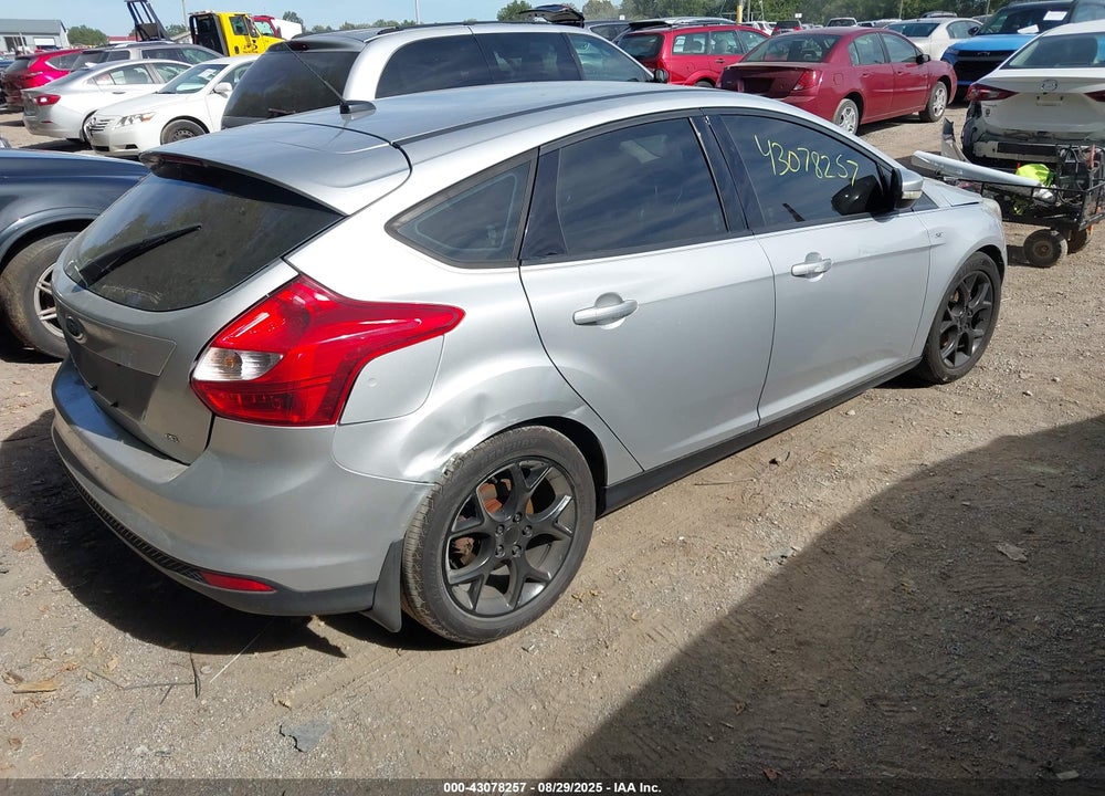 2014 FORD FOCUS VIN: 1FADP3K23EL327680