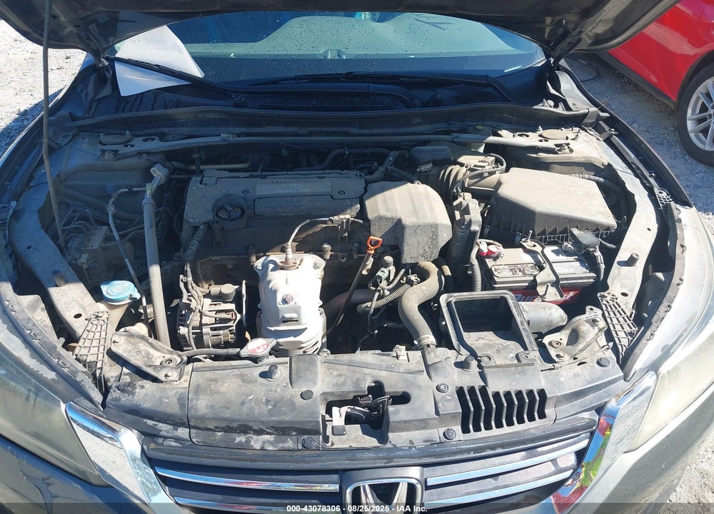 2013 HONDA ACCORD VIN: 1HGCR2F71DA039927