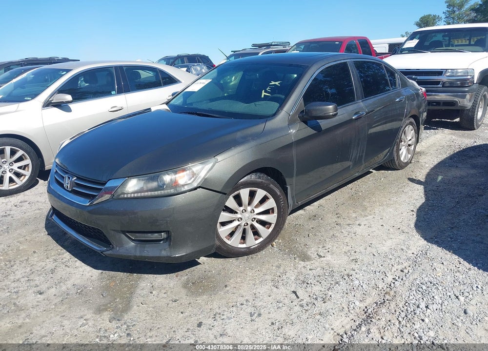 2013 HONDA ACCORD VIN: 1HGCR2F71DA039927