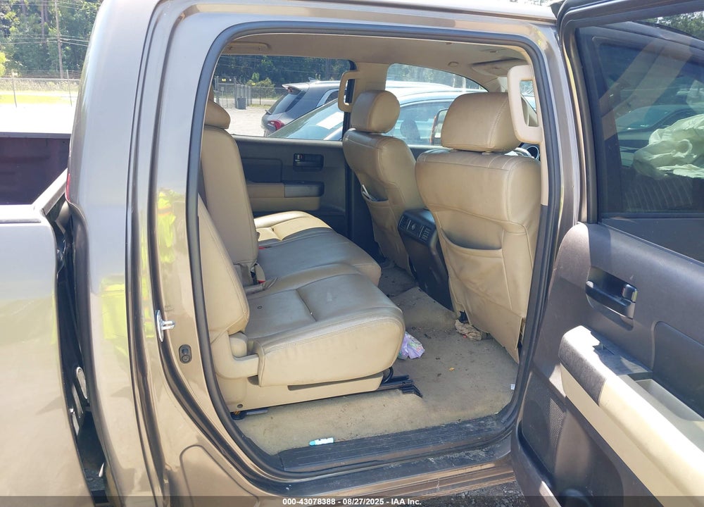2011 TOYOTA TUNDRA GRADE 5.7L V8 VIN: 5TFEY5F16BX112257