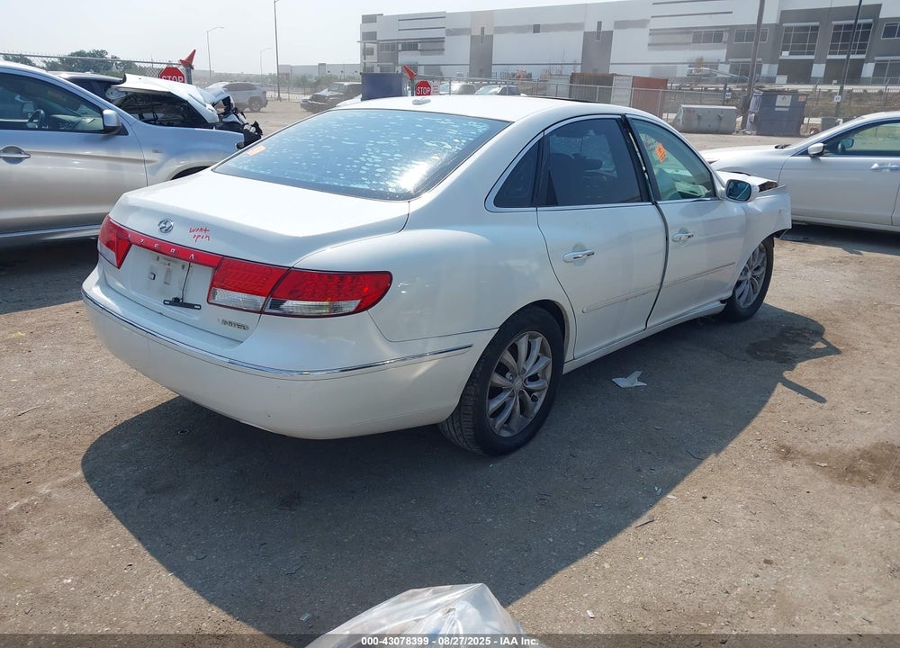 2008 HYUNDAI AZERA VIN: KMHFC46F48A309556