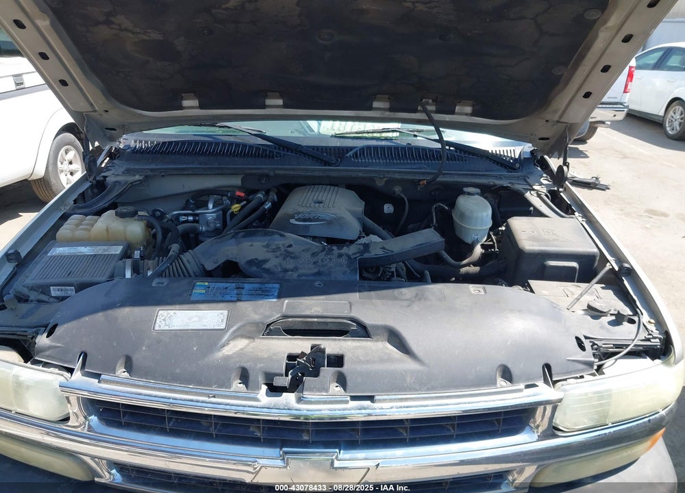 2005 CHEVROLET SUBURBAN 1500 LS VIN: 3GNEC16Z75G107193