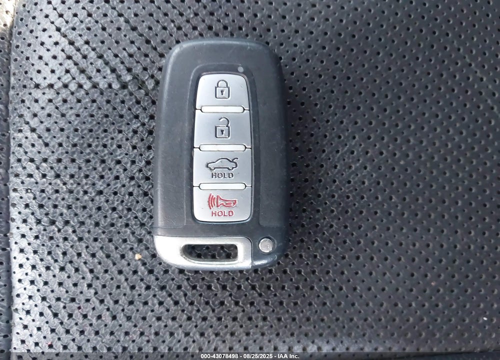 2014 HYUNDAI SONATA VIN: 5NPEC4AB6EH815964