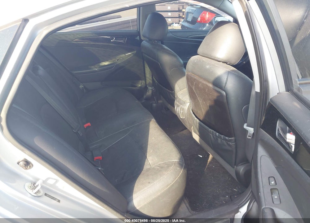 2014 HYUNDAI SONATA VIN: 5NPEC4AB6EH815964