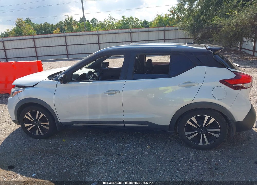 2018 NISSAN KICKS VIN: 3N1CP5CUXJL528351