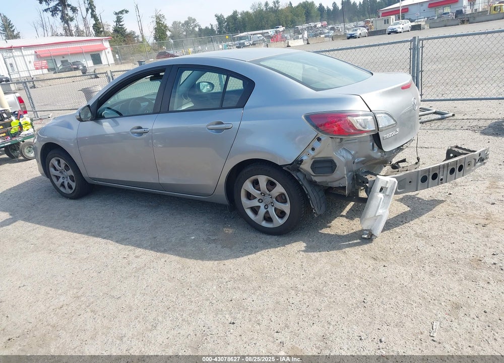 2013 MAZDA 3 VIN: JM1BL1UP3D1837211