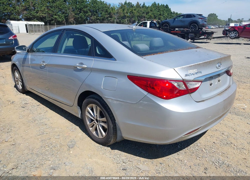2011 HYUNDAI SONATA VIN: 5NPEB4AC9BH078668