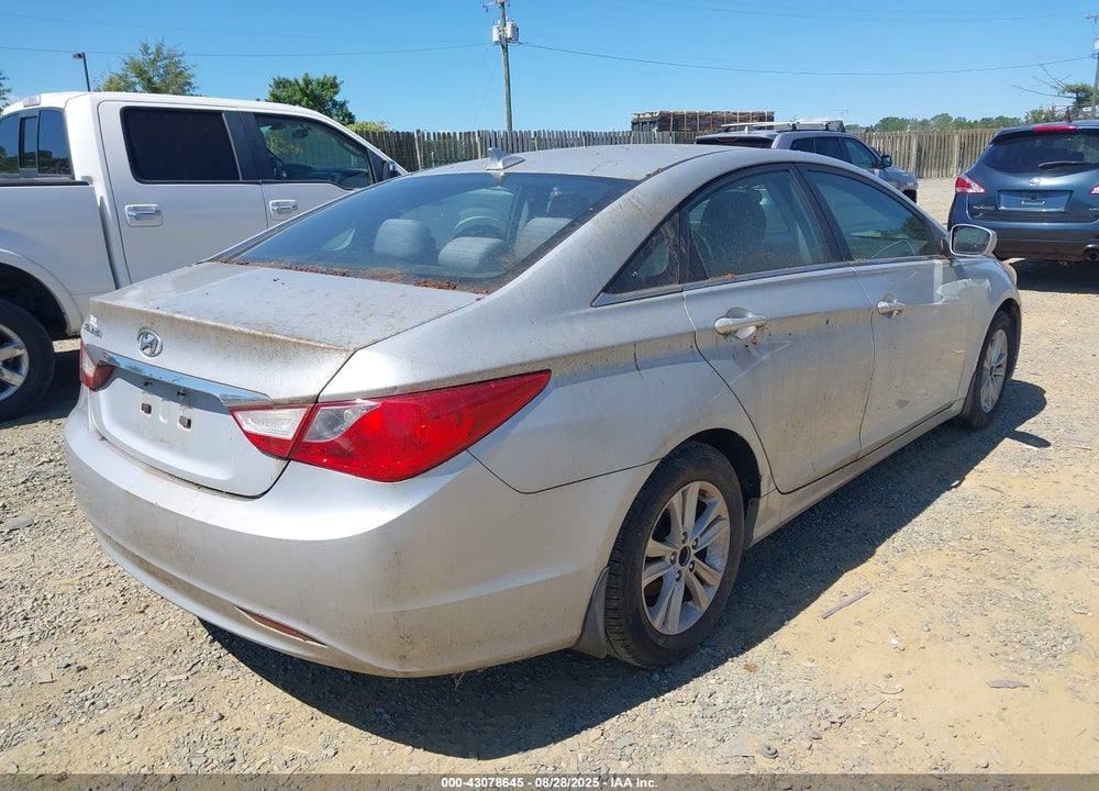 2011 HYUNDAI SONATA VIN: 5NPEB4AC9BH078668