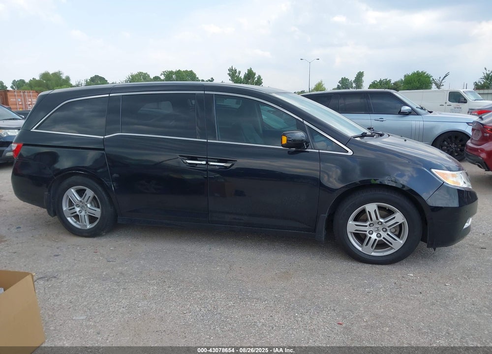 2013 HONDA ODYSSEY VIN: 5FNRL5H99DB062180