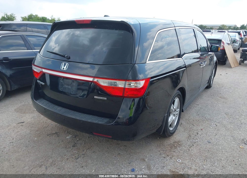 2013 HONDA ODYSSEY VIN: 5FNRL5H99DB062180