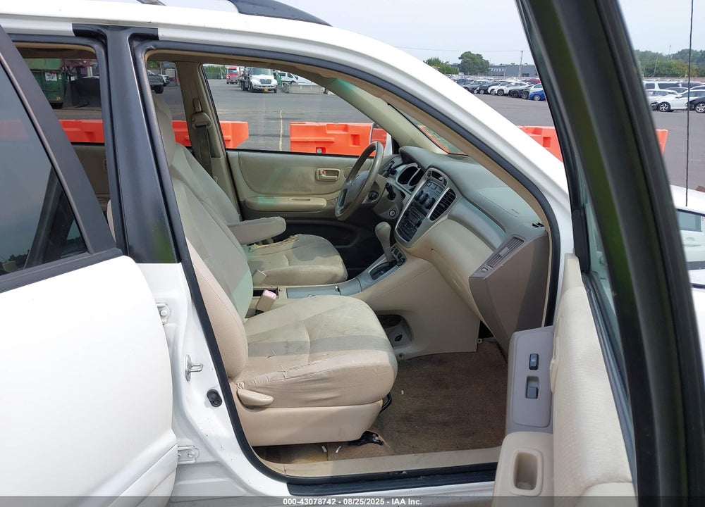 2005 TOYOTA HIGHLANDER V6 VIN: JTEDP21A650044376
