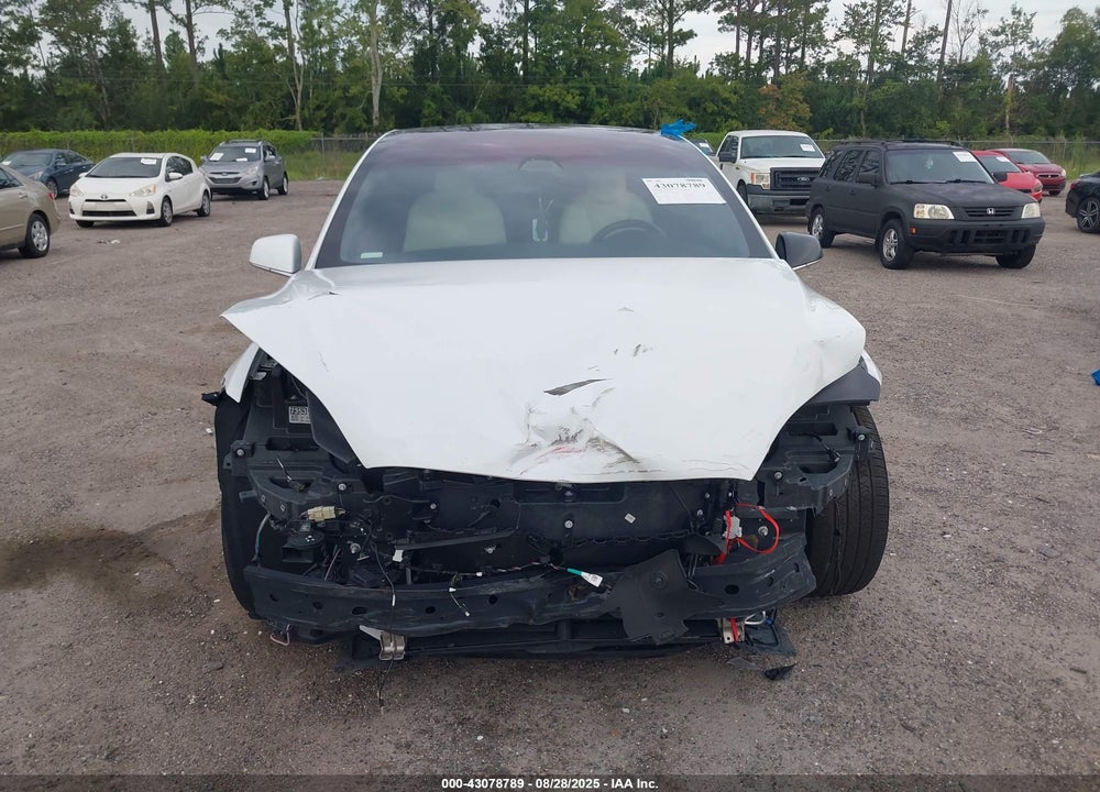2020 TESLA MODEL X VIN: 5YJXCDE25LF296064