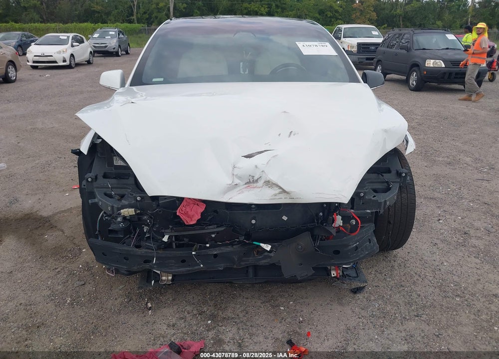 2020 TESLA MODEL X VIN: 5YJXCDE25LF296064