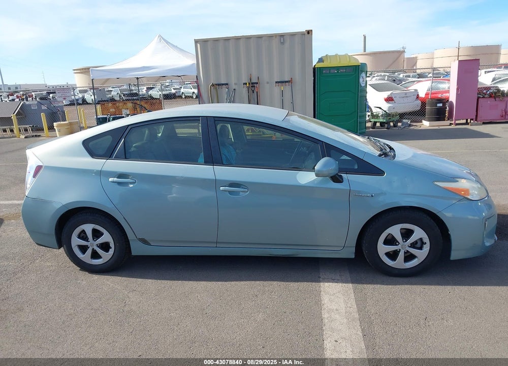 2014 TOYOTA PRIUS VIN: JTDKN3DU6E1800862