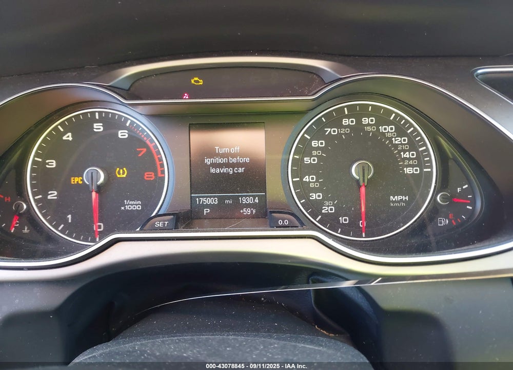 2013 AUDI A4 VIN: WAUFFAFL9DN027817