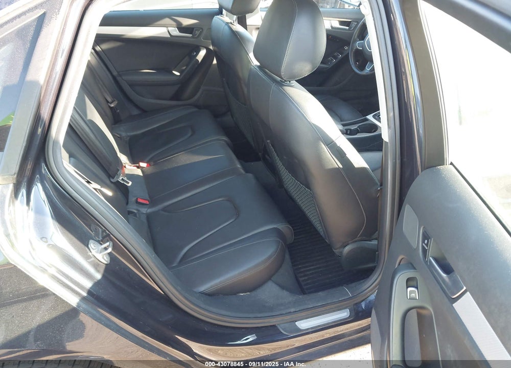2013 AUDI A4 VIN: WAUFFAFL9DN027817