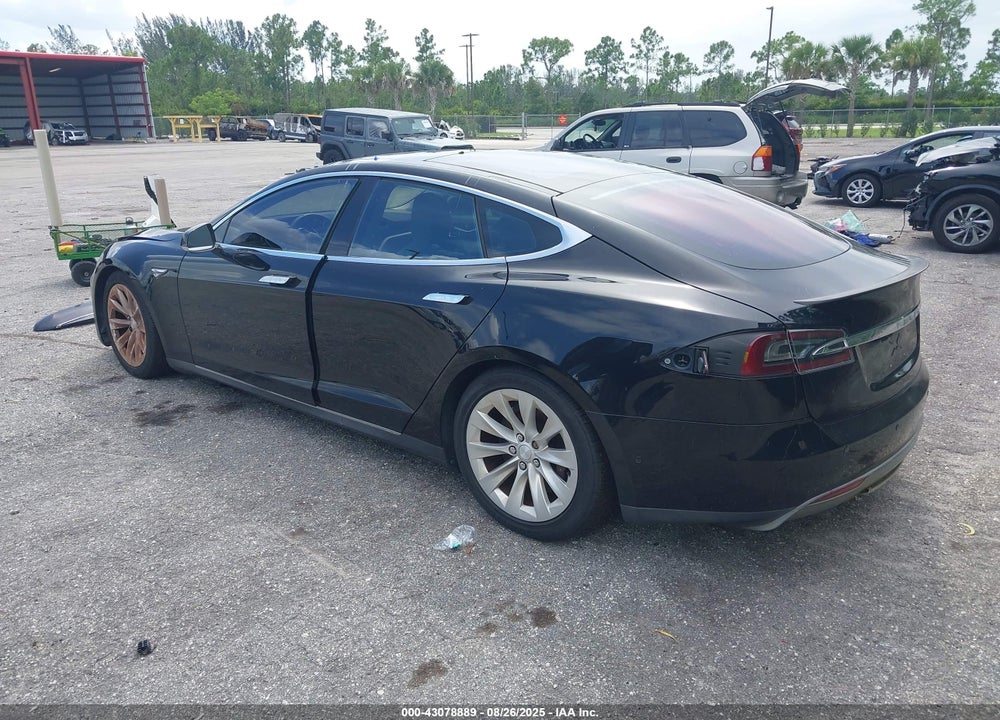 2013 TESLA MODEL S VIN: 5YJSA1DPXDFP13515