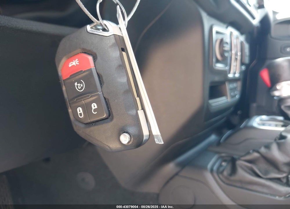 2022 JEEP WRANGLER UNLIMITED SAHARA 4X4 VIN: 1C4HJXEN2NW241415