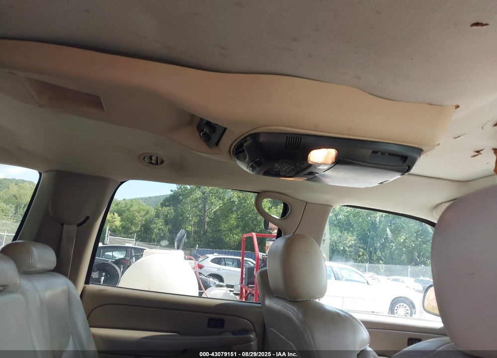 2004 CHEVROLET SUBURBAN 1500 Z71 VIN: 3GNFK16Z04G129350