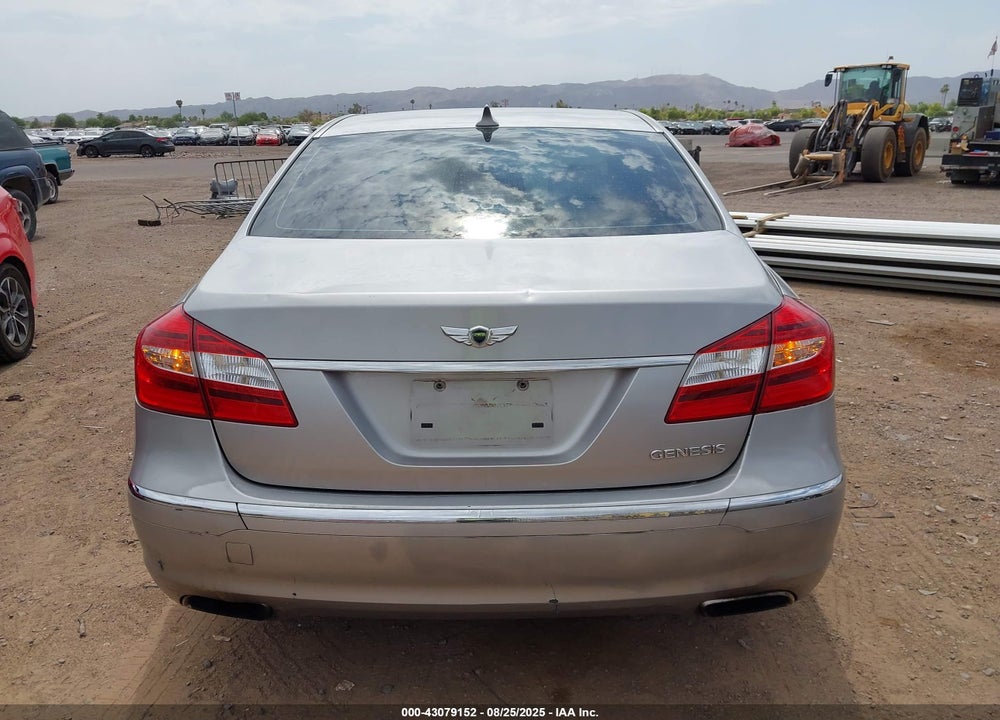 2013 HYUNDAI GENESIS VIN: KMHGC4DDXDU243061