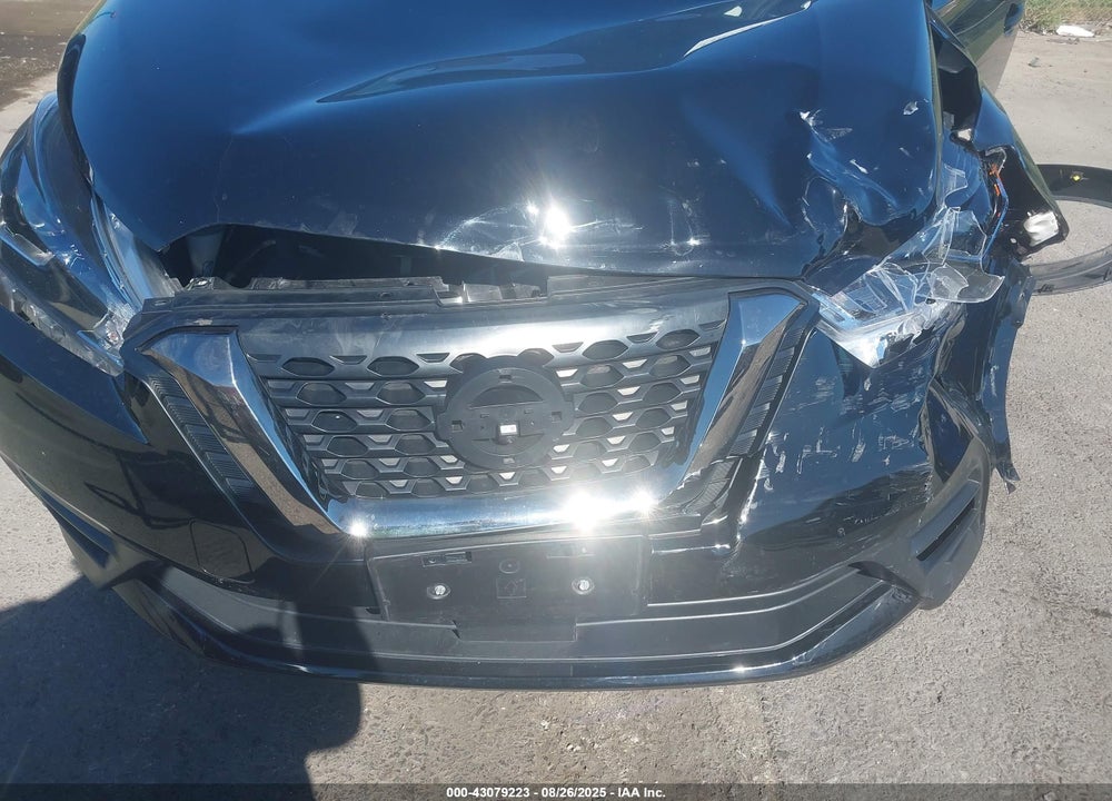 2020 NISSAN KICKS VIN: 3N1CP5DVXLL561537