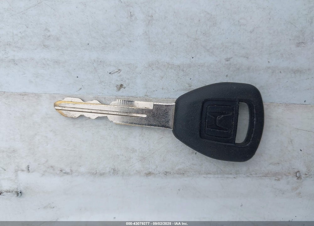 2002 HONDA CIVIC DX VIN: 2HGES16422H919059