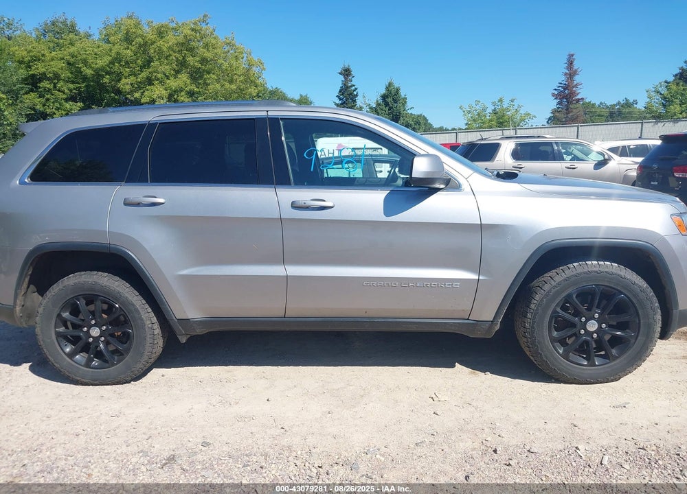 2015 JEEP GRAND CHEROKEE LAREDO VIN: 1C4RJFAG7FC830291