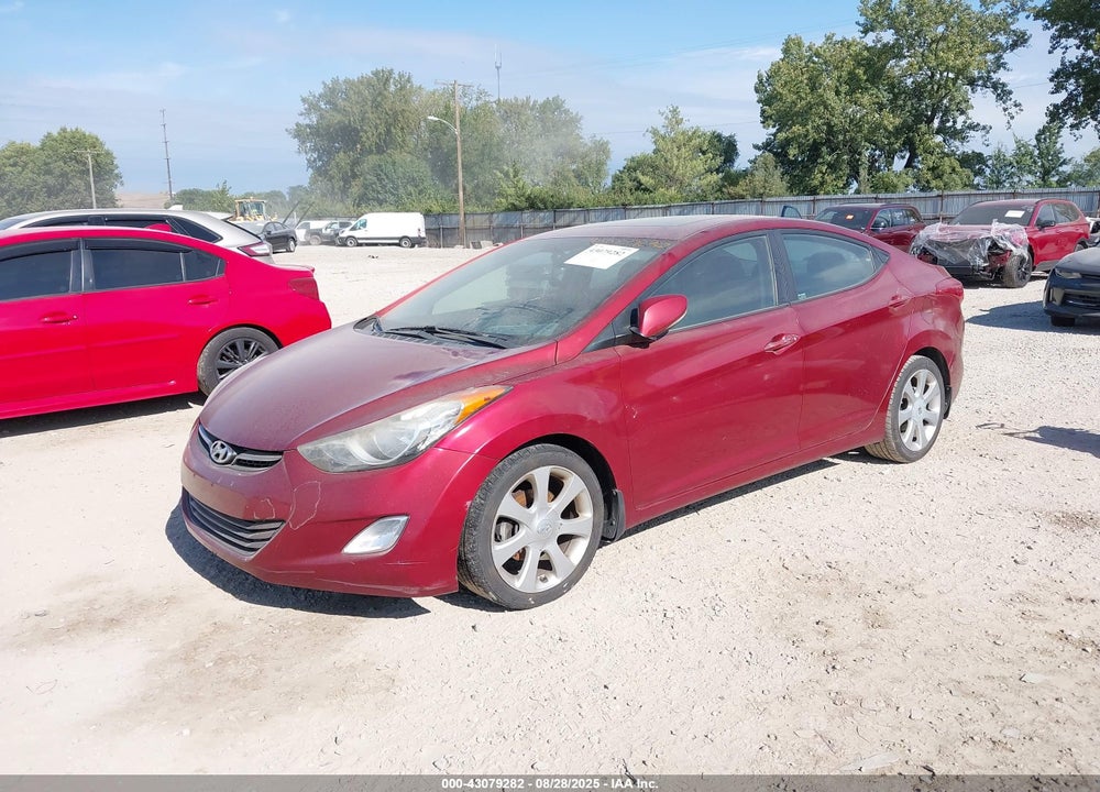 2013 HYUNDAI ELANTRA VIN: 5NPDH4AE7DH330092