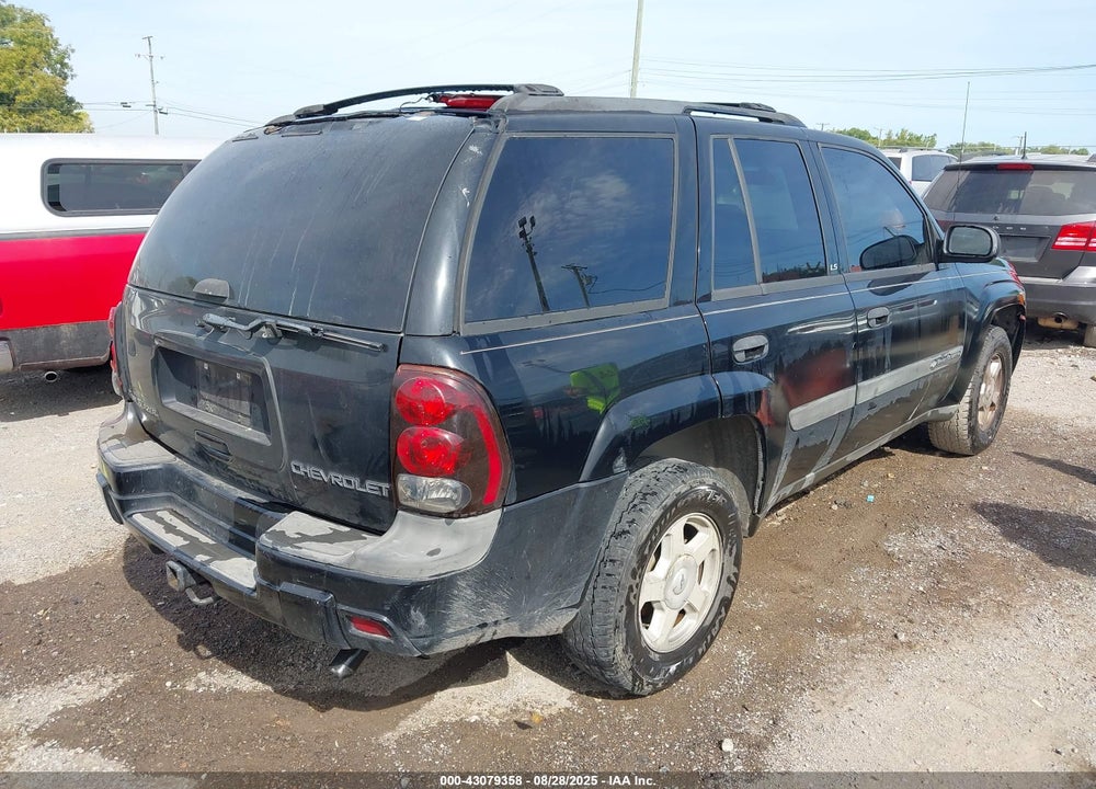 2003 CHEVROLET TRAILBLAZER LS VIN: 1GNDS13S732323475