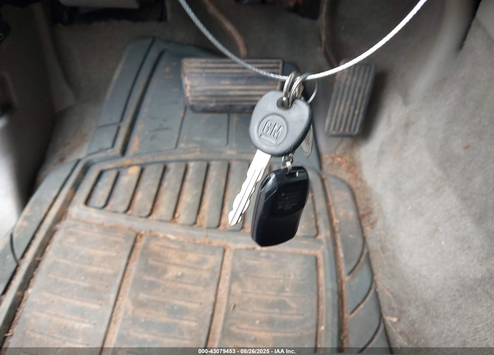 2004 GMC YUKON DENALI VIN: 1GKEK63U94J208562