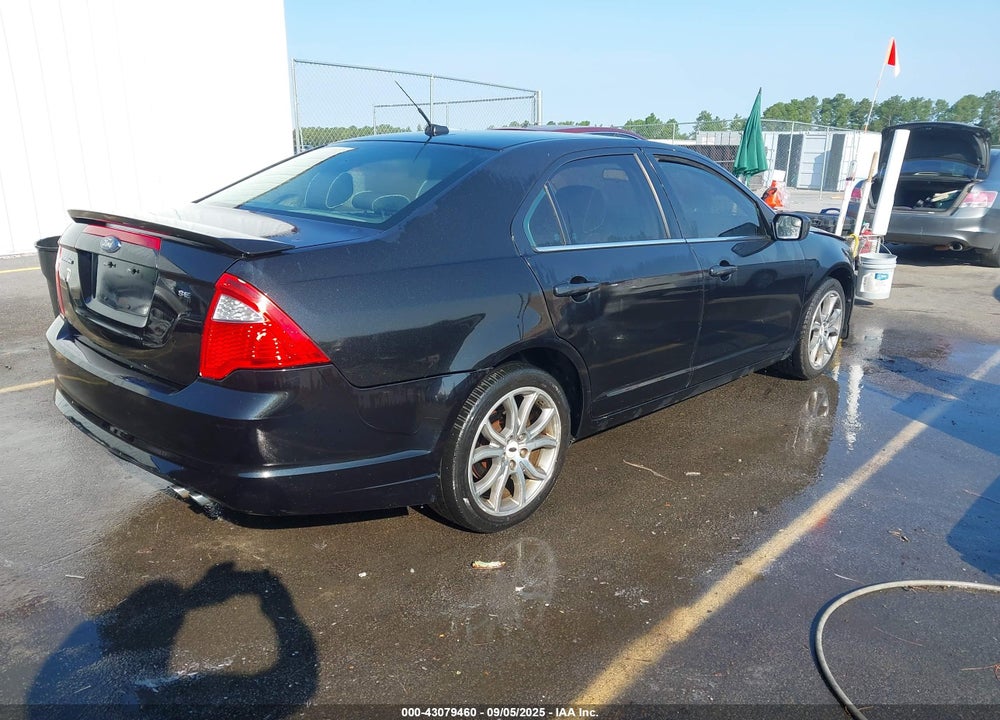 2011 FORD FUSION VIN: 3FAHP0HA0BR327275