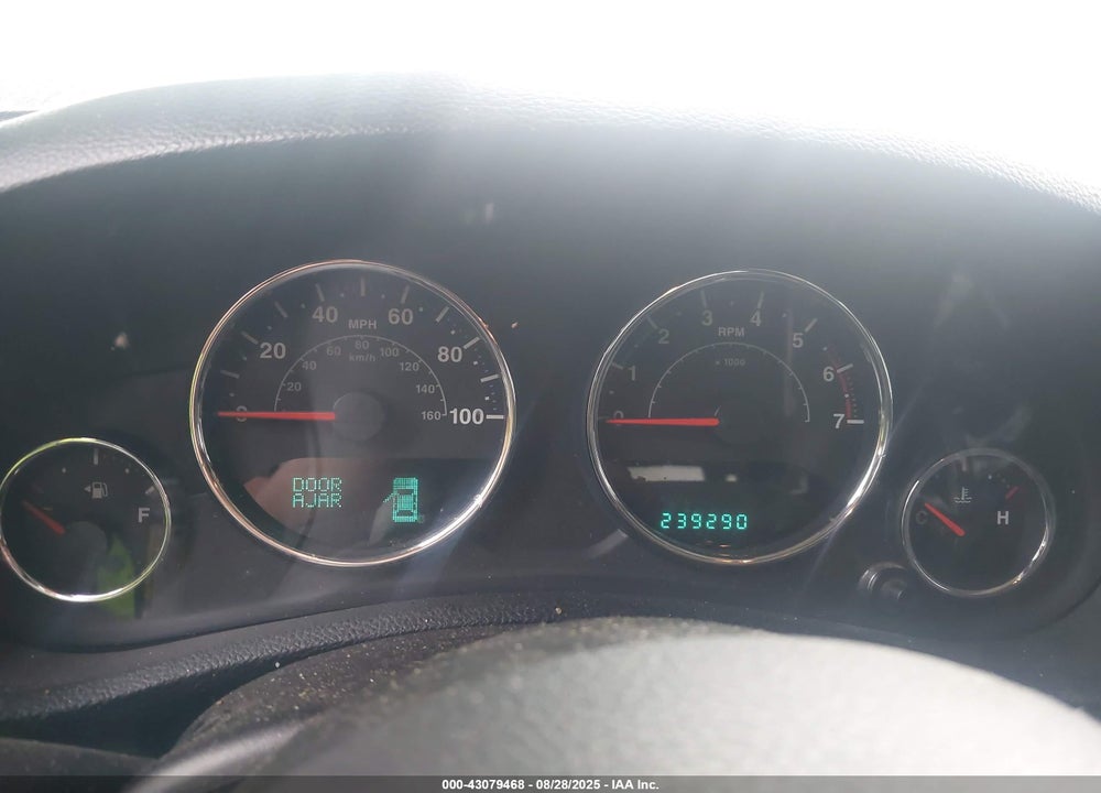 2011 JEEP WRANGLER UNLIMITED VIN: 1J4BA3H11BL596221