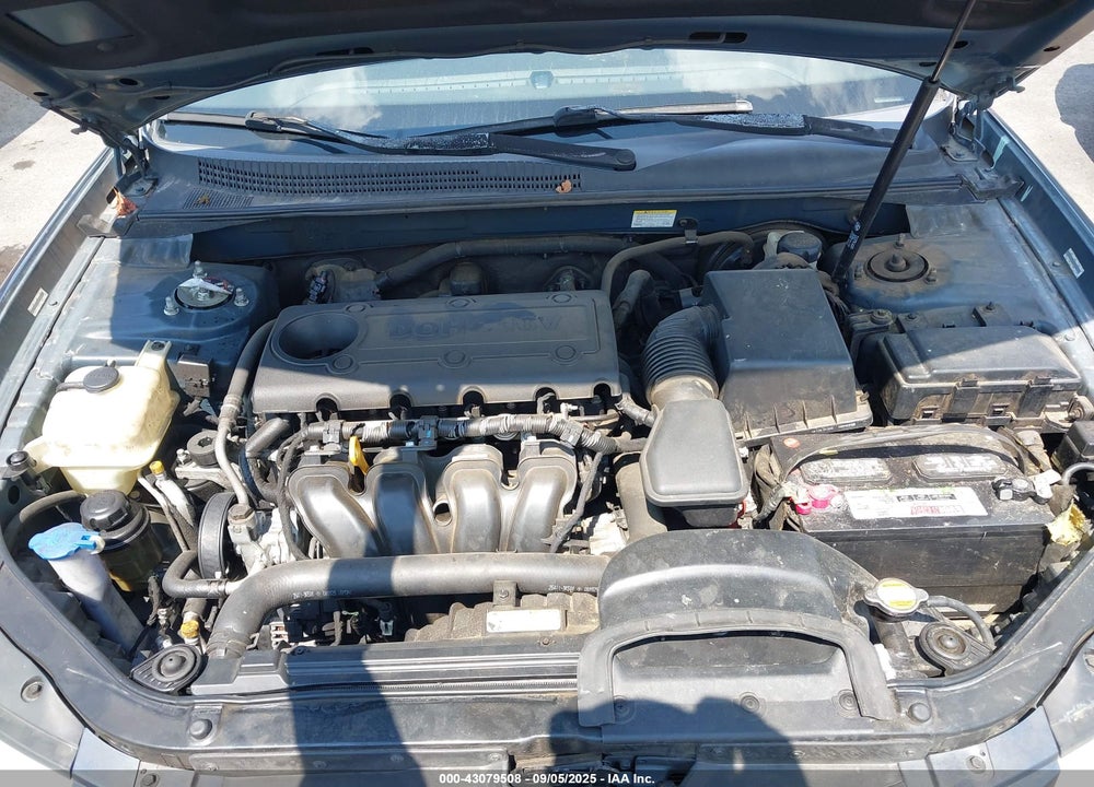 2009 HYUNDAI SONATA VIN: 5NPET46C59H557105