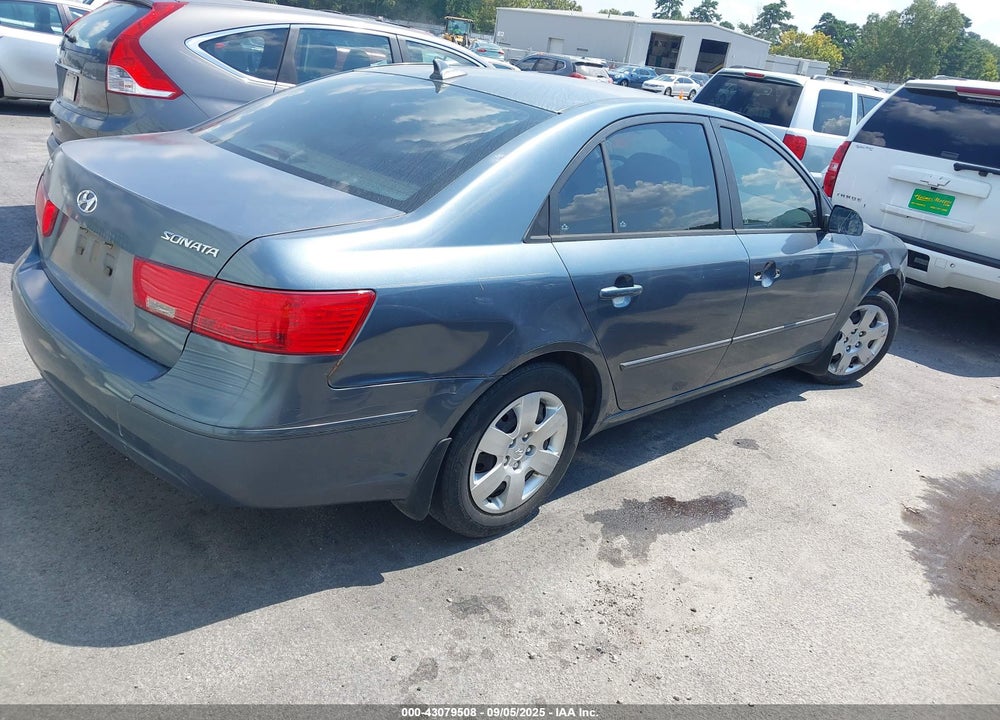 2009 HYUNDAI SONATA VIN: 5NPET46C59H557105