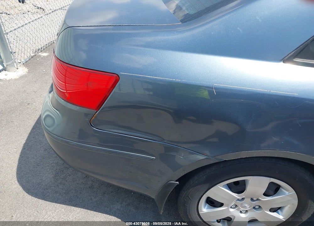 2009 HYUNDAI SONATA VIN: 5NPET46C59H557105