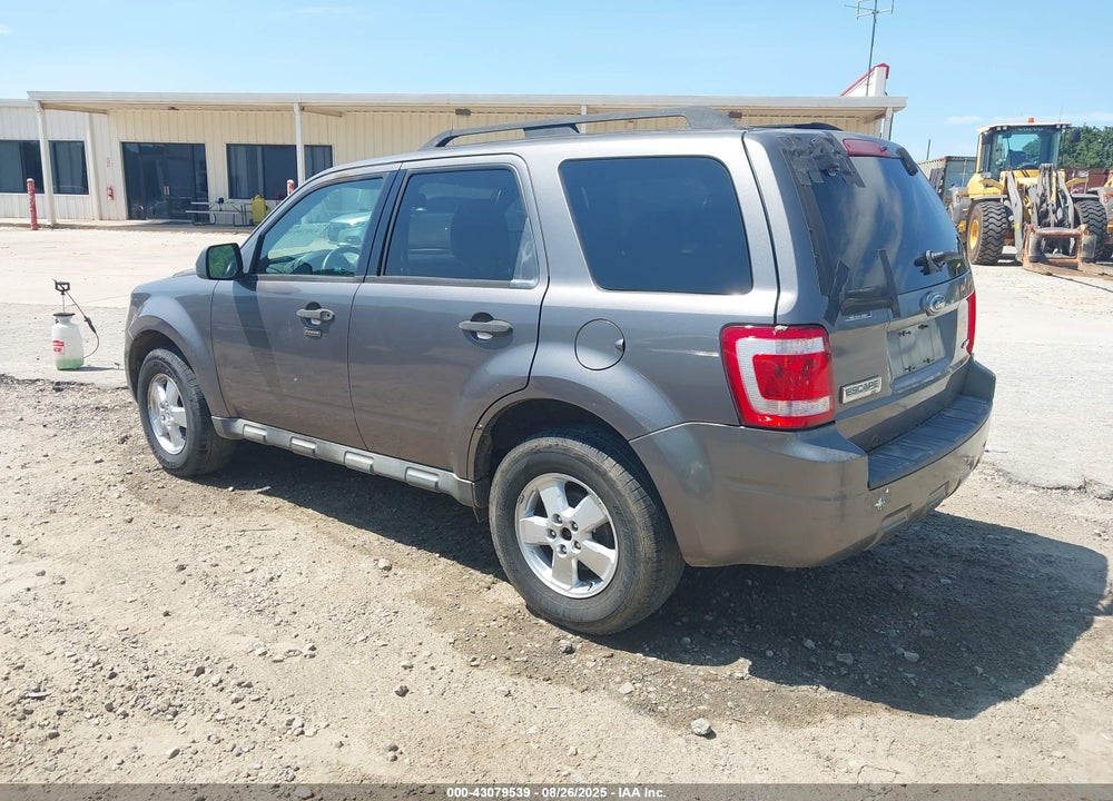 2009 FORD ESCAPE XLT VIN: 1FMCU93789KC81783